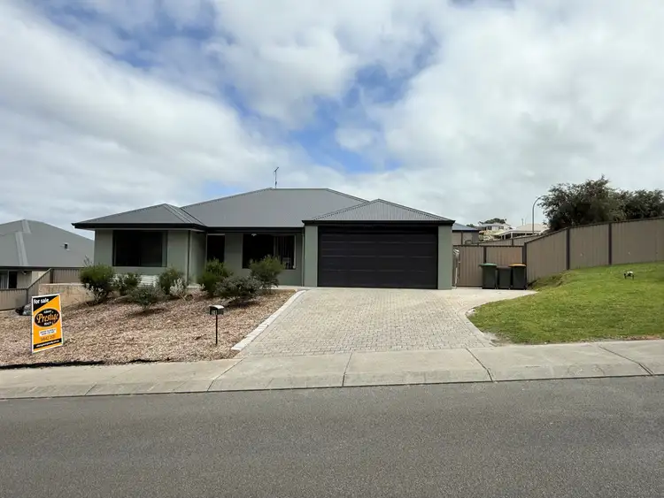 Second view of Homely house listing, 28 Greyhound Circle, Gledhow WA 6330