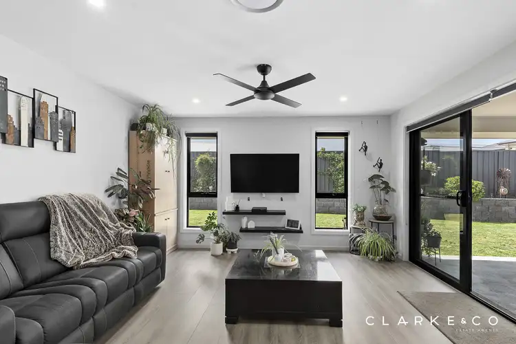 Third view of Homely house listing, 34 Hillgate Drive, Thornton NSW 2322