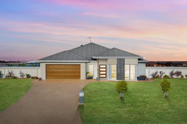 1 Catalina Court, Booral QLD 4655