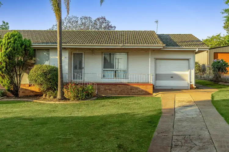 2 Barbara Street, Rangeville QLD 4350