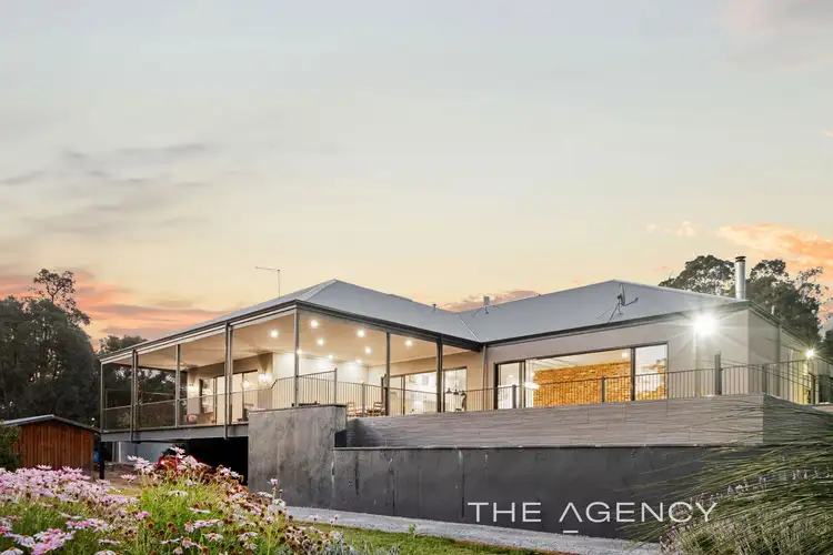3 Hillwood Grove, Gidgegannup WA 6083