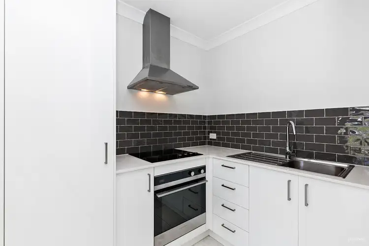 2/5 Prince Street, Belmont North NSW 2280