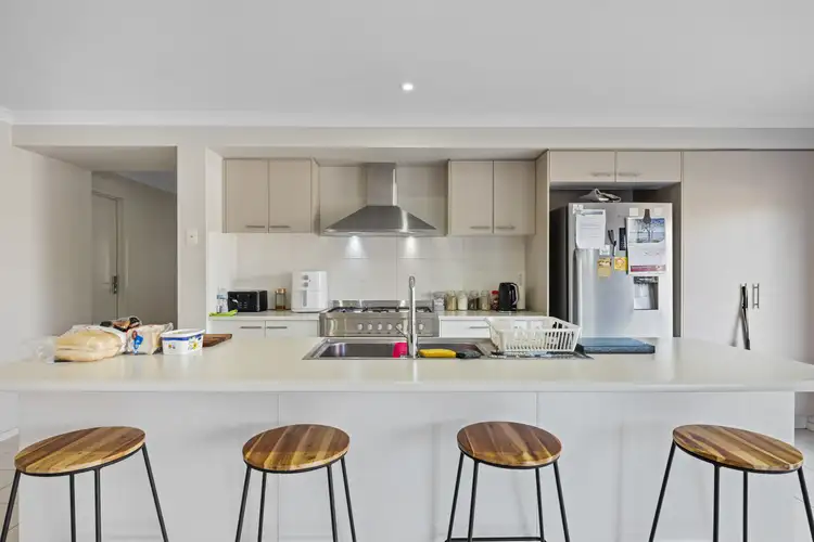 Fifth view of Homely house listing, 10 Woondella Boulevard, Sale VIC 3850
