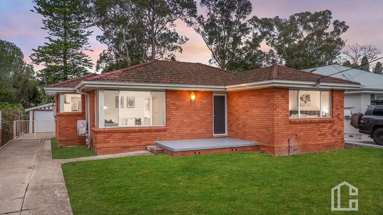 12 Richards Street, Blaxland NSW 2774