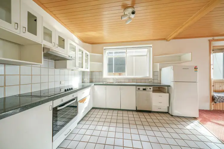 9/3-5 Hutton Road, The Entrance North NSW 2261