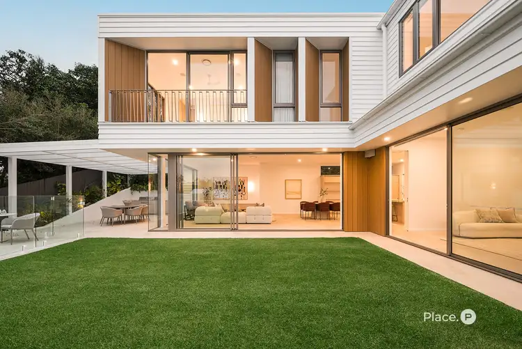 9 Belmont Crescent, Paddington QLD 4064