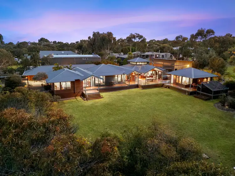 16 Enfield Drive, Torquay VIC 3228
