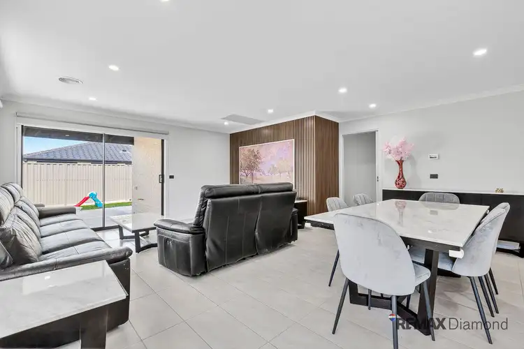 Fifth view of Homely house listing, 11 Heavenly Cr, Pakenham VIC 3810