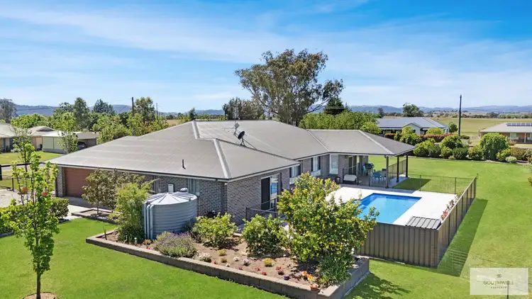 Fourth view of Homely house listing, 1 Garrison Court, Tamworth NSW 2340