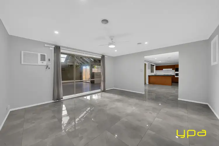 Sixth view of Homely house listing, 5 Roebourne Mews, Cranbourne East VIC 3977