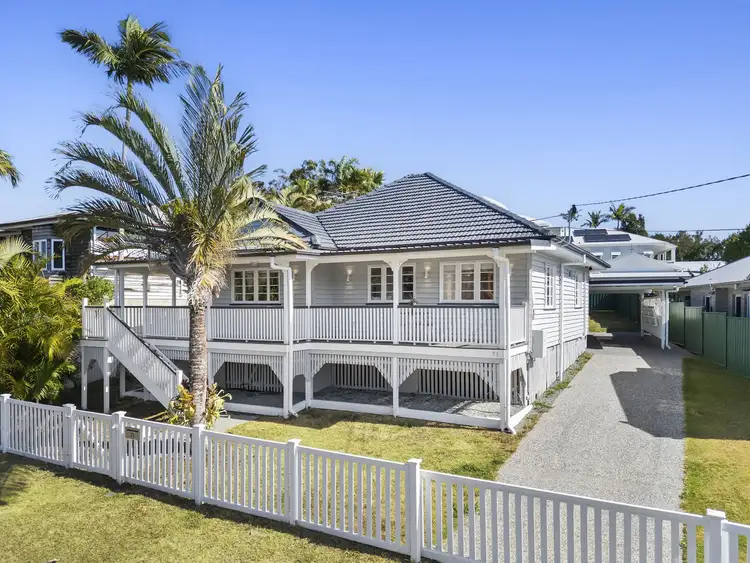 71 Sunshine Avenue, Tarragindi QLD 4121