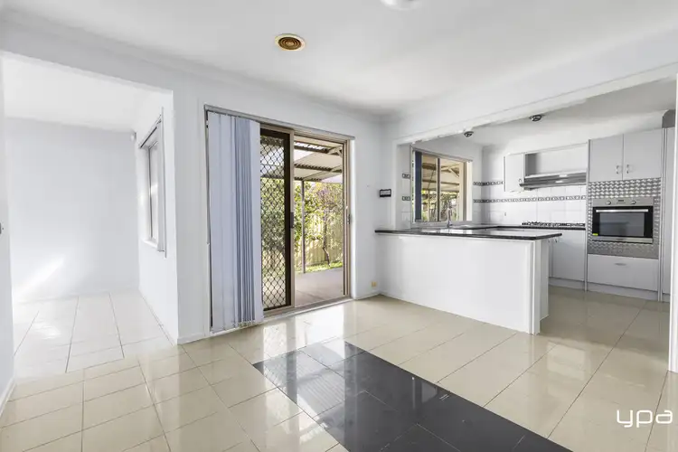 1 Gooch Close, Sydenham VIC 3037