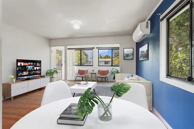 Second view of Homely house listing, 33 Deans Street, Clontarf QLD 4019