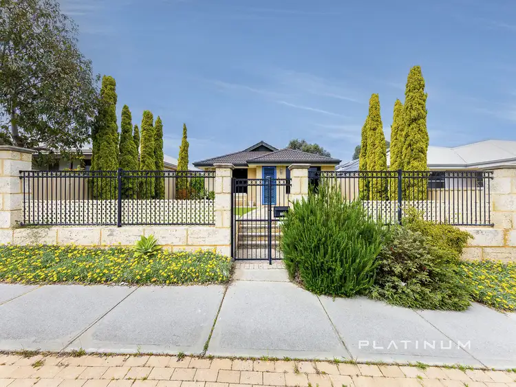 16 Kahana Parkway, Butler WA 6036