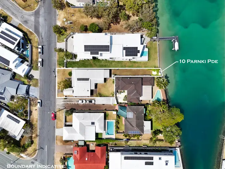 10 Parnki Parade, Palm Beach QLD 4221