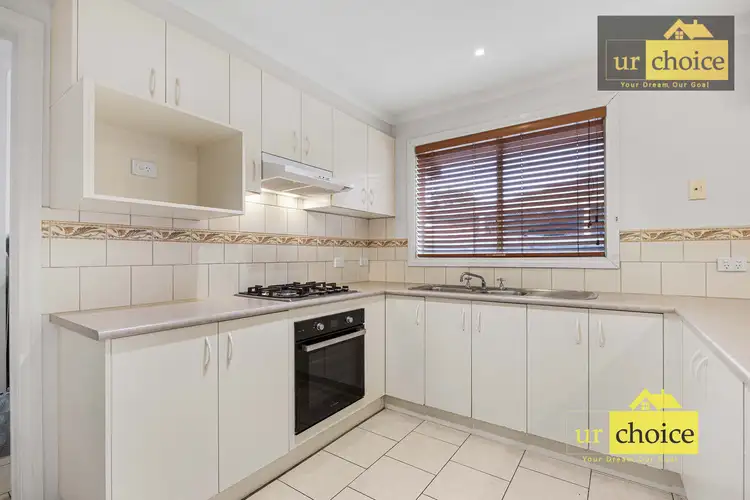 12 Rutman Close, Werribee VIC 3030