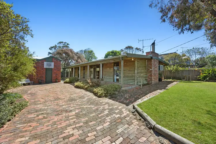 26 Torquay Boulevard