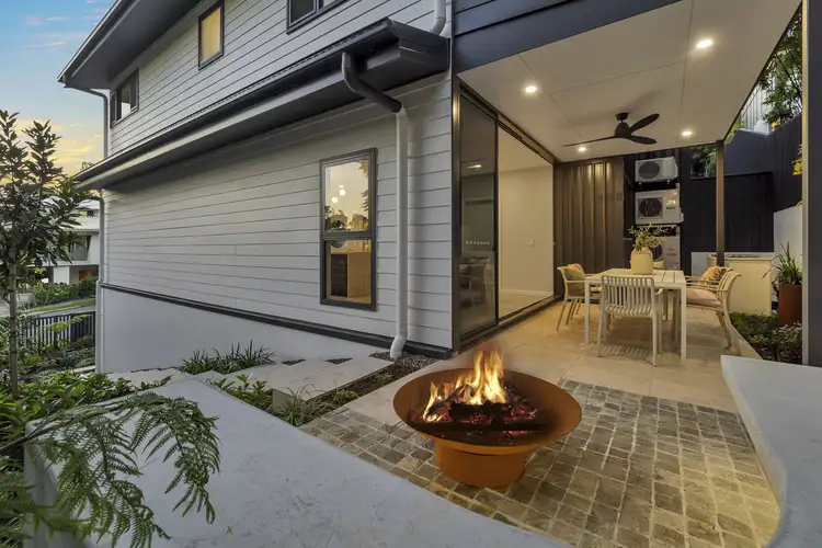 10 Mayne Street, Toowong QLD 4066