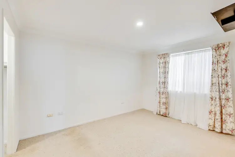 Fifth view of Homely house listing, 5 Jenna Court, Kearneys Spring QLD 4350