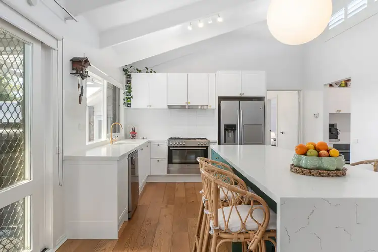 Sixth view of Homely house listing, 3 Quinns Parade, Mount Eliza VIC 3930