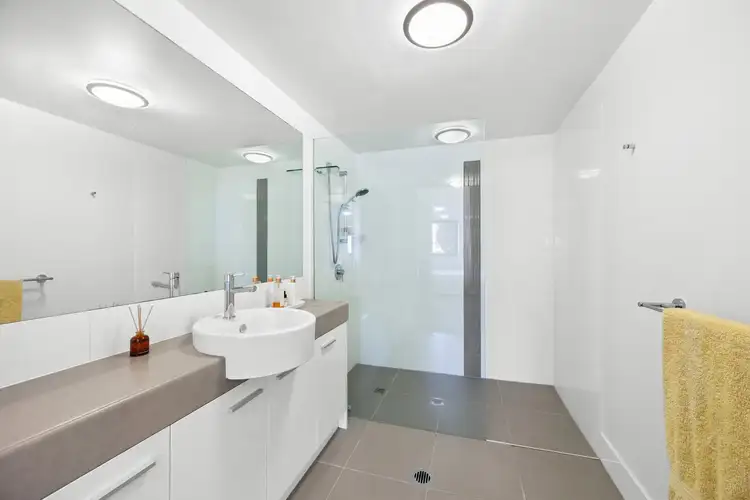 Sixth view of Homely unit listing, 206/21 Innovation Parkway, Birtinya QLD 4575