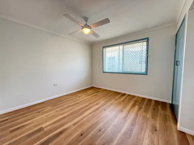 4/2 Schuster Avenue, Miami QLD 4220