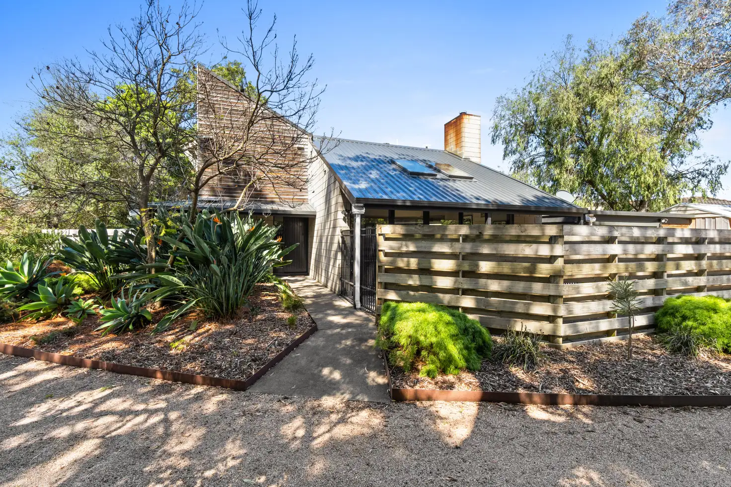 Main view of Homely house listing, 1/7 Alameda Drive, Sale VIC 3850