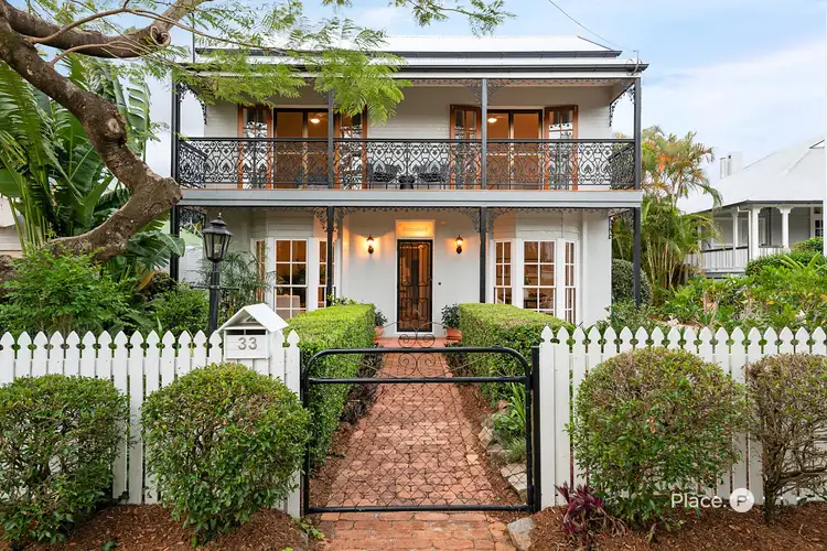 33 Barchester Street, Sherwood QLD 4075