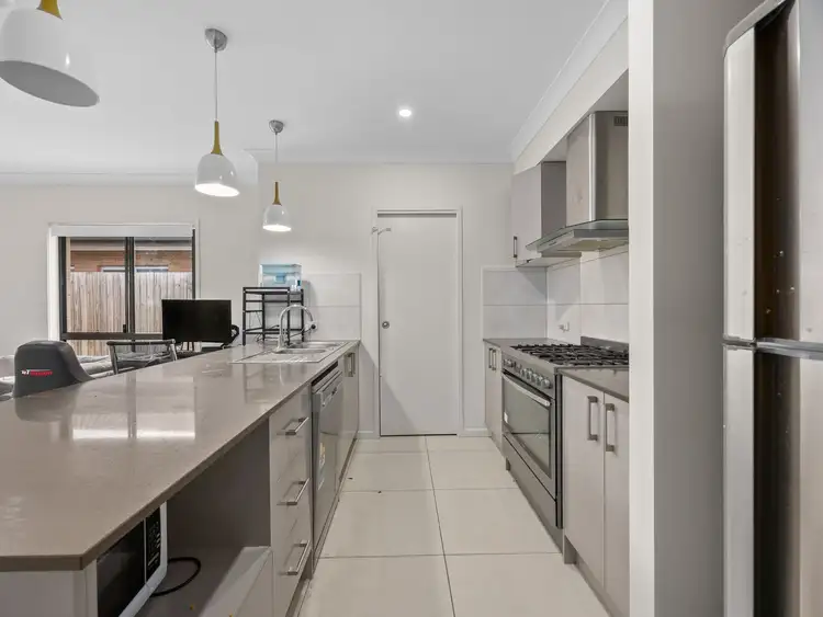 25 Maudsley Crescent, Collingwood Park QLD 4301