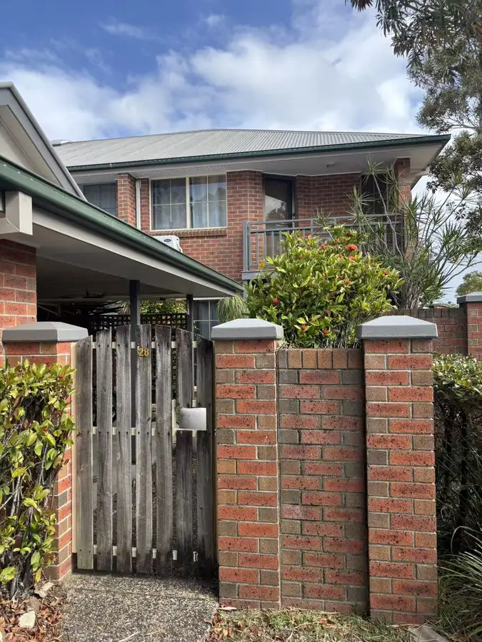 28/18 Tallebudgera Creek Road, Burleigh Heads QLD 4220