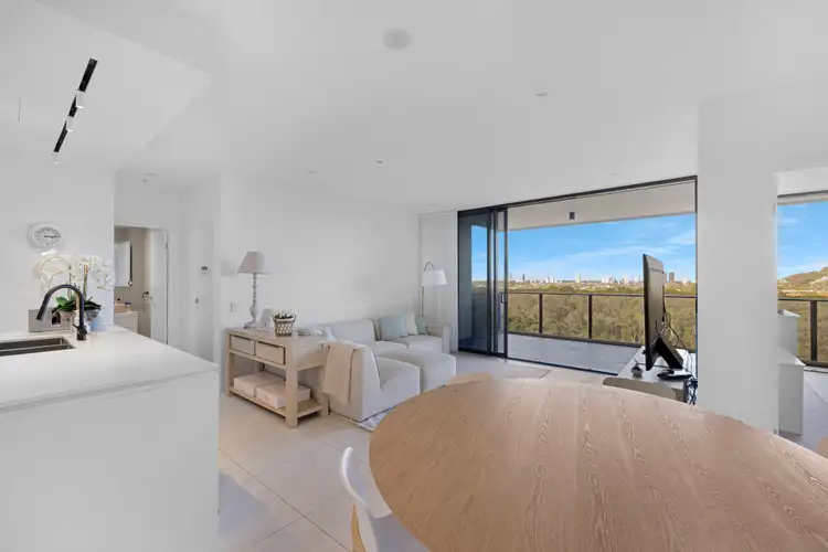 48/20 Executive Drive, Burleigh Waters QLD 4220