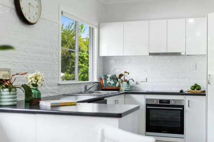 Fifth view of Homely house listing, 20 Sourris Street, Mount Lofty QLD 4350
