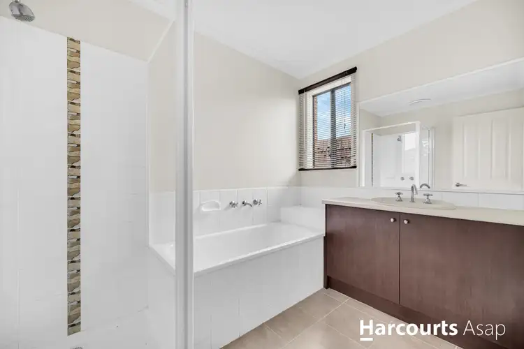 Fourth view of Homely house listing, 10 Tipperary Circuit, Pakenham VIC 3810