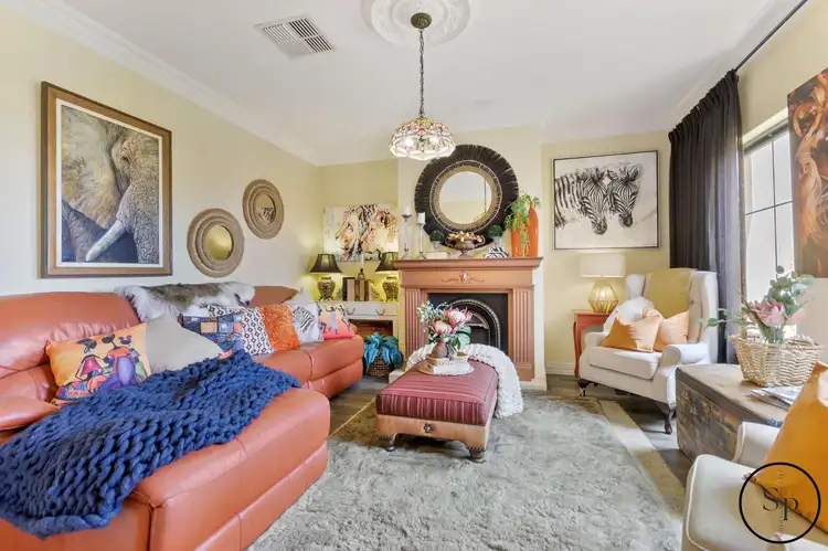 1 Zinnia Lane, Halls Head WA 6210