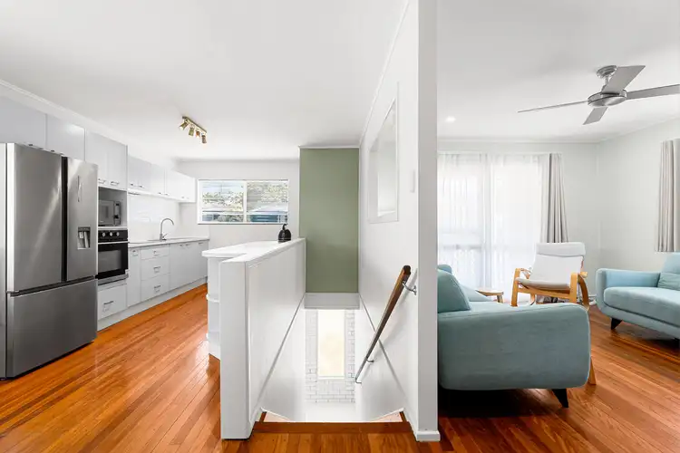 Sixth view of Homely house listing, 2 Herswell Avenue, Wynnum West QLD 4178