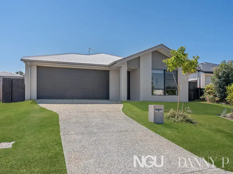 8 Georgia Street, Flinders View QLD 4305