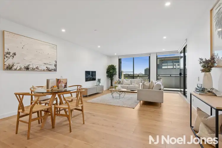 204/37 Churchill Street, Doncaster East VIC 3109