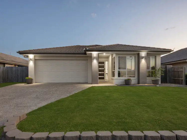8 Earlwood Court, Raceview QLD 4305
