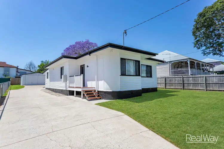 10a Green Street, Booval QLD 4304