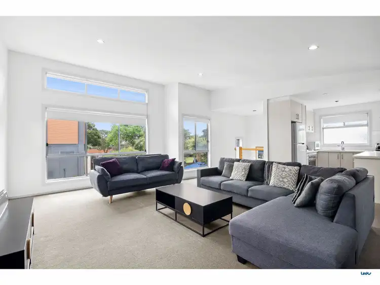 2/31 Anderson Street, Torquay VIC 3228