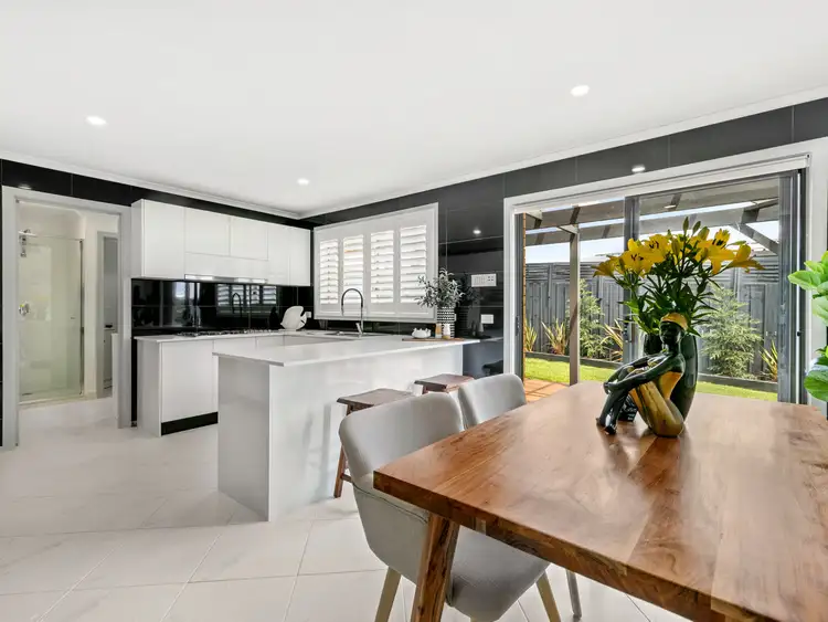 Fifth view of Homely house listing, 1/19 Bedford Place, Mornington VIC 3931