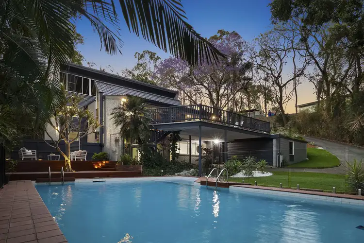 54 Jerrang Street, Indooroopilly QLD 4068