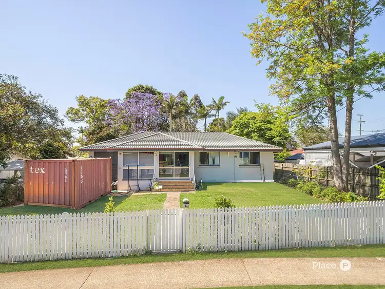4 Ann Street, Kallangur QLD 4503