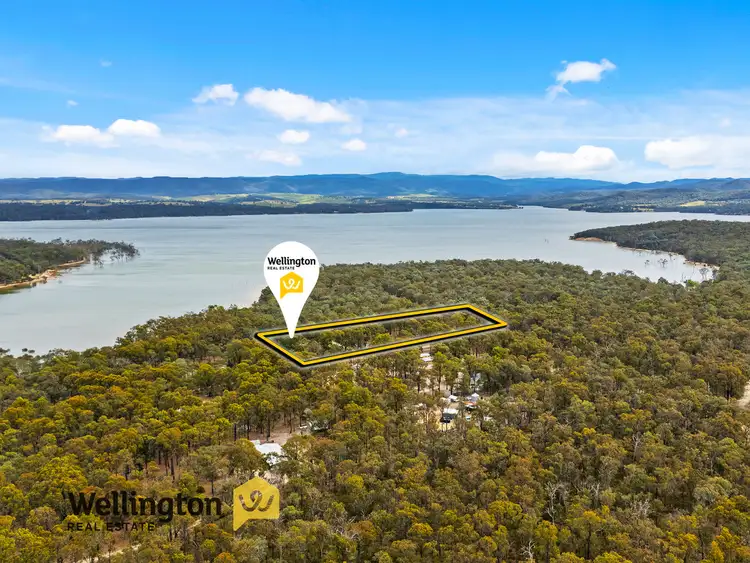 31 Sandy Point Road, Glenmaggie VIC 3858