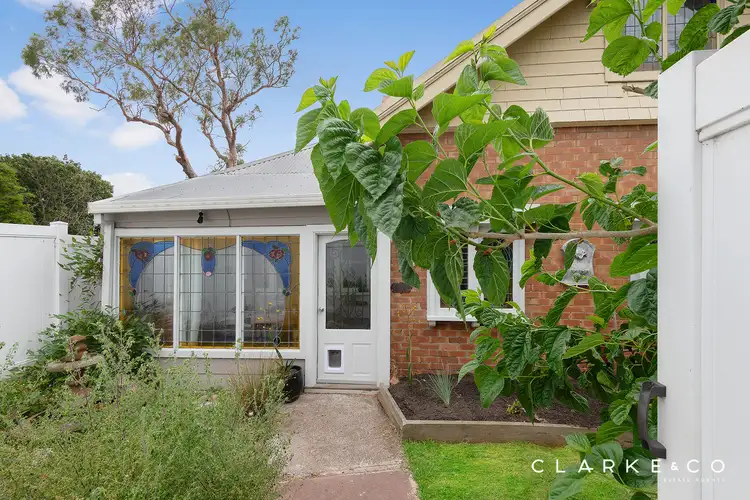 61 New England Highway, Rutherford NSW 2320