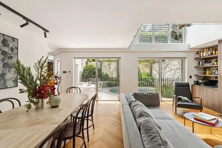 18-20 Little Surrey Street