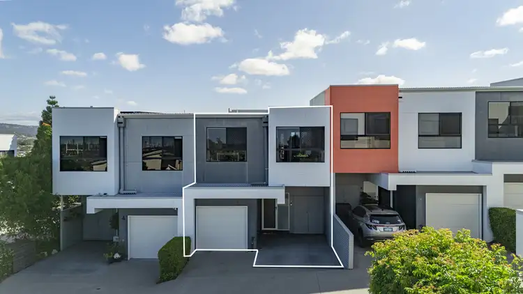 Second view of Homely townhouse listing, 5/34 John Francis Drive, Carrara QLD 4211