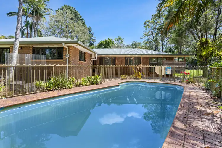 242 Andrew Road, Greenbank QLD 4124