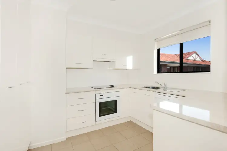 22/22 Commodore Drive, Paradise Waters QLD 4217
