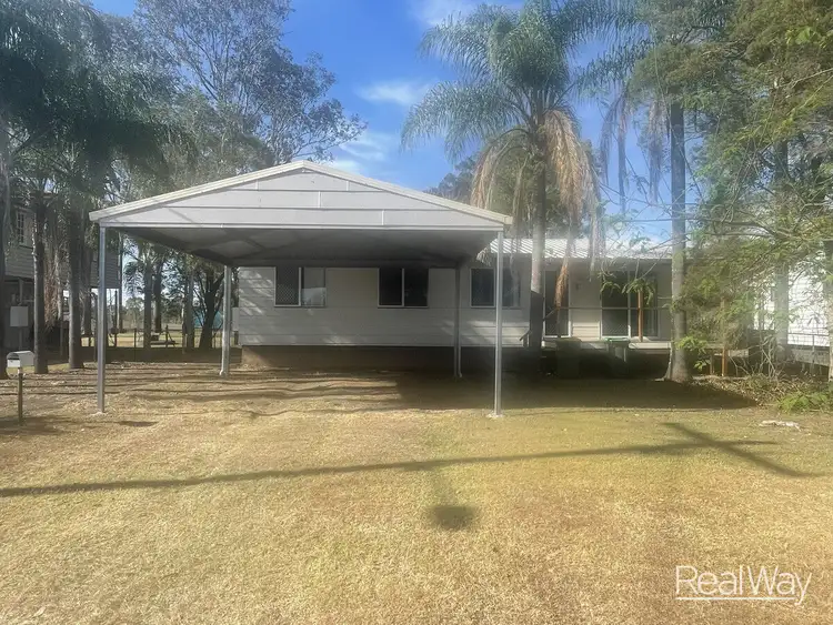 6 Calvin Street, Walloon QLD 4306